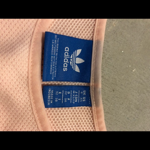 Adidas tank - Picture 2 of 2